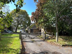 Photo 18- click for photo gallery